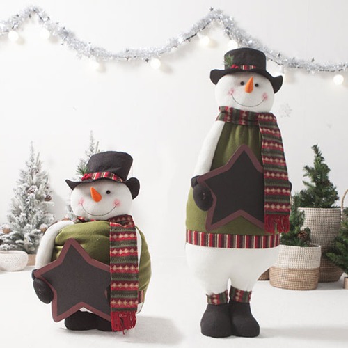 크리스마스  칠판 들고 있는 키크는 눈사람크리스마스  칠판 들고 있는 키크는 눈사람리틀타익스 노원점리틀타익스 노원점